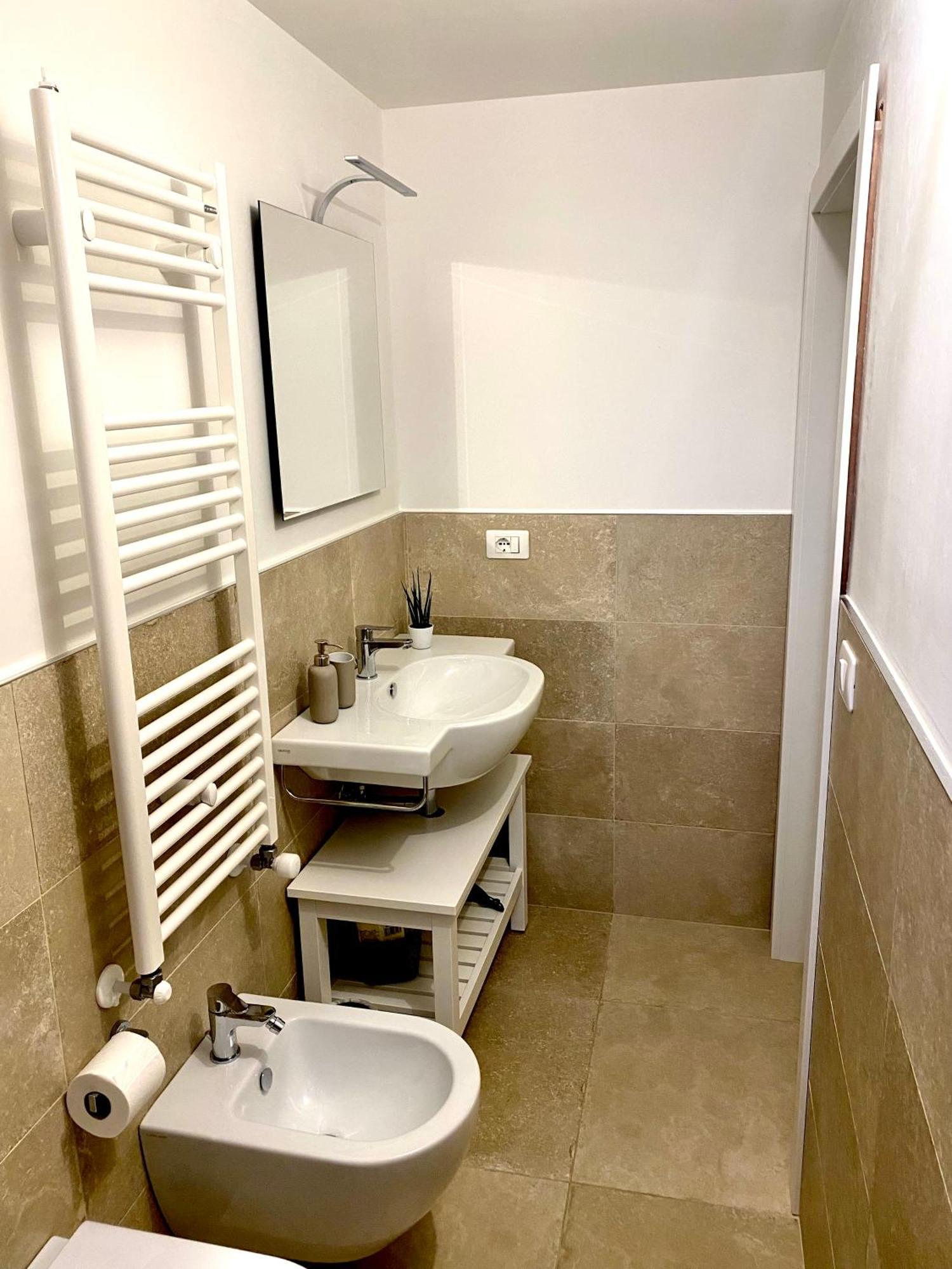 Villa Ricciardi-Suite Famigliare 1-Zona Ostuni モンタルバーノ エクステリア 写真